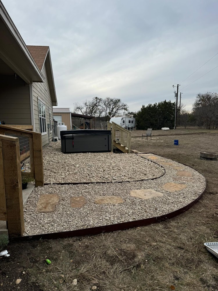 Rumaldo’s Tree Service and Landscaping