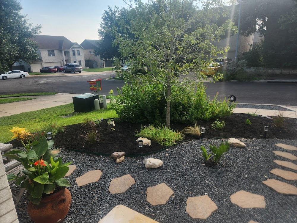 Leo's Landscaping and Handyman Services