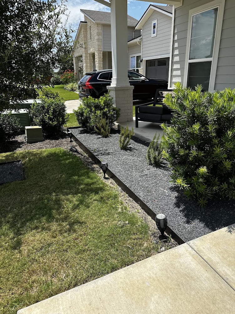 Red Agave Lawn + Landscape